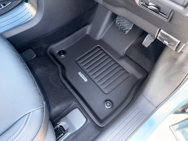 立体マット 追加車種 NISSAN：キックス