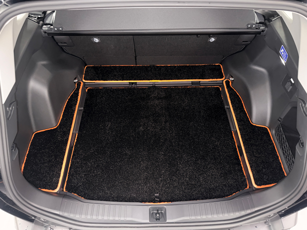 フロアマット追加車種： TOYOTA：RAV4 ハイブリッド