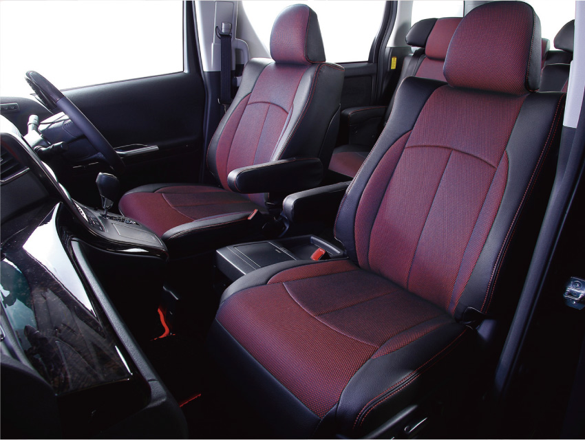 車のシートカバーとフロアマットならclazzio クラッツィオ